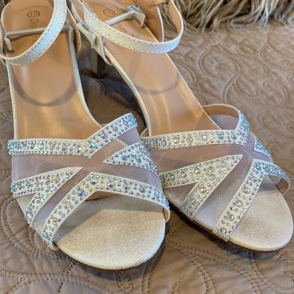 Dream Pairs Nina Low Pump Sandals. WORN ONCE - Picture 4 of 9